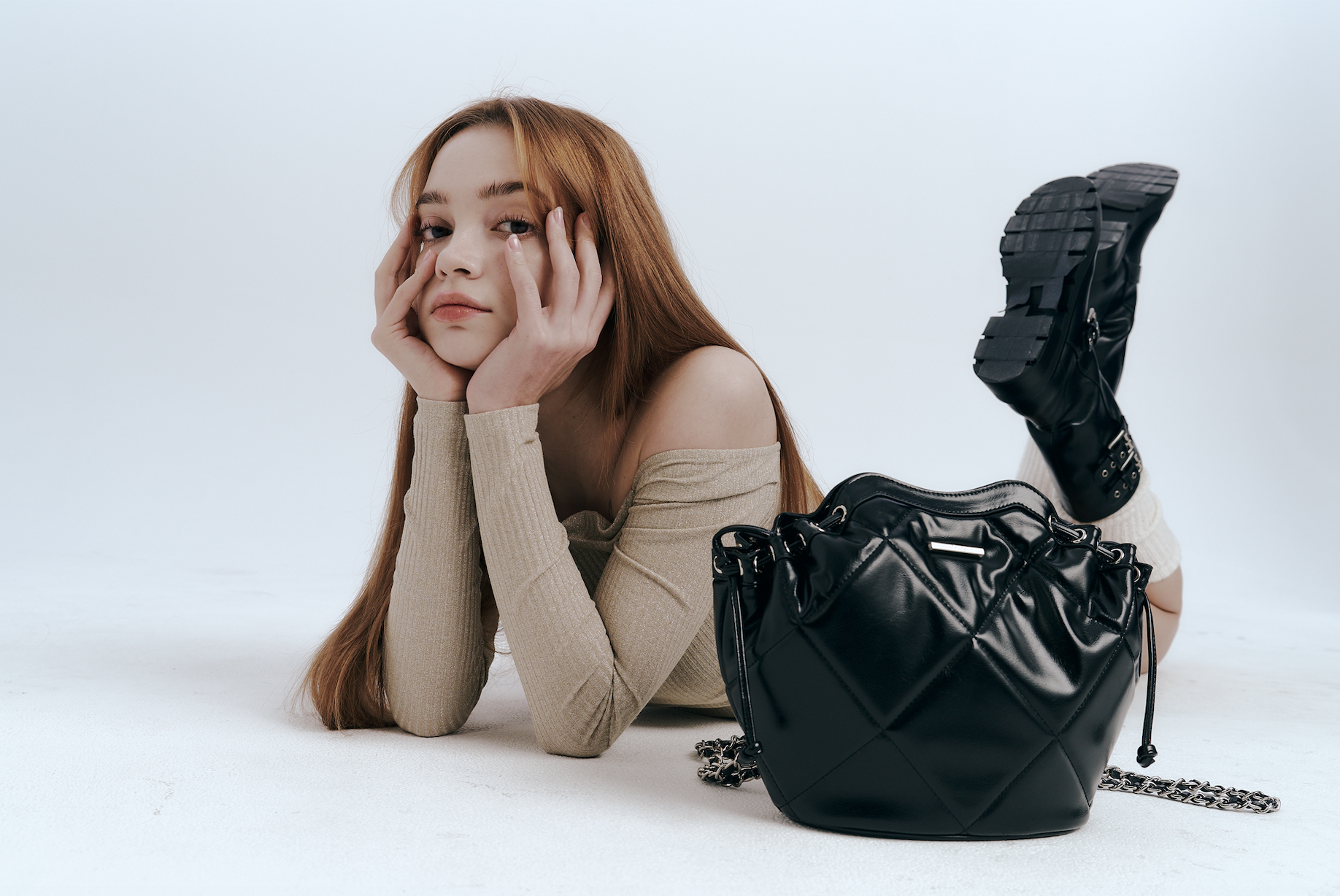 디자이너 핸드백 오브영(of young), 더현대 글로벌과 일본 Z세대 공략 본격화 27-Image